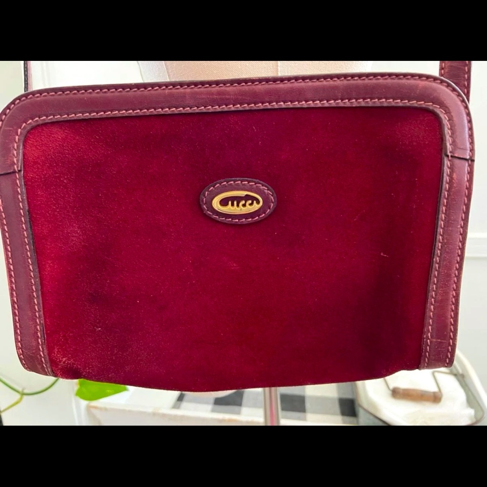 GUCCI Vintage Suede Purse!! Absolutely Beautiful!! Super Rare!!